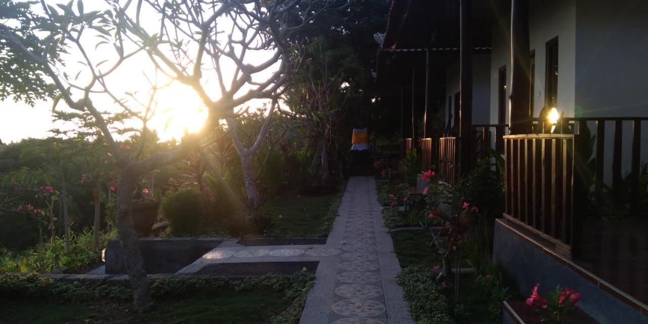 Mount Sea View Bungalow Sakti Bagian luar foto
