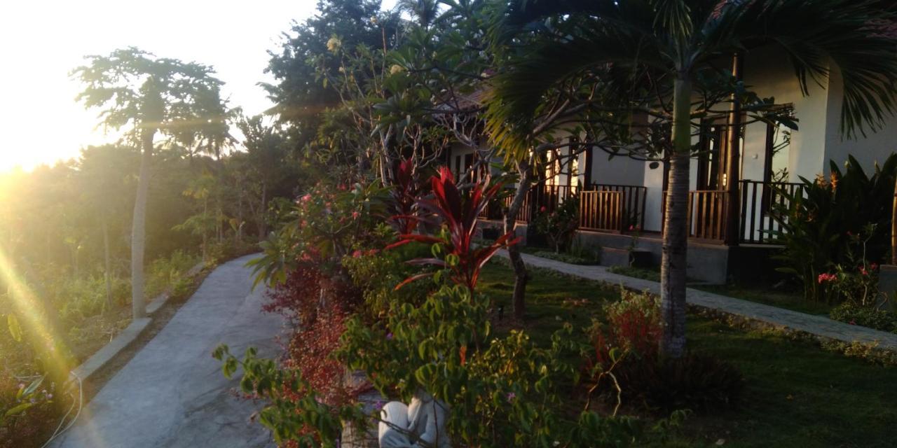 Mount Sea View Bungalow Sakti Bagian luar foto